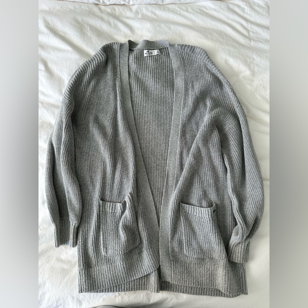 Hollister grey relax fit cardigan